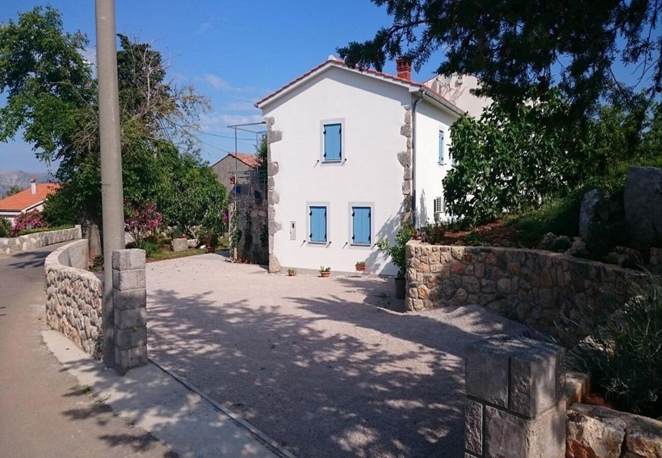Apartments Insula Insule - Rustic & Peaceful Skrbcici Exterior photo